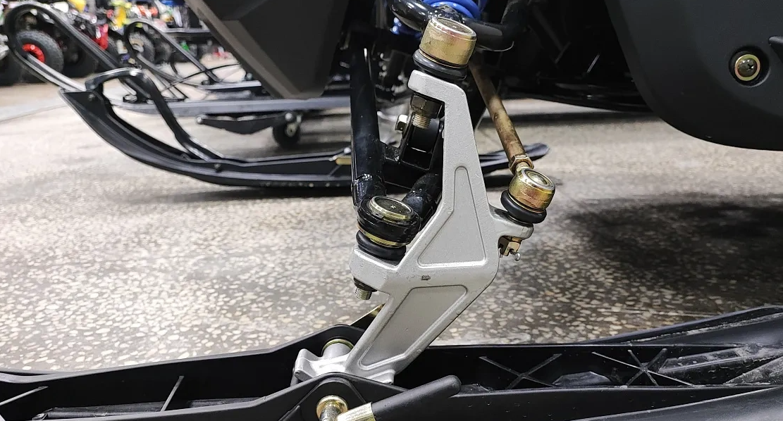 Снегоход Ataki WD150 Б/У в Красноярске Снегоход Ataki WD150 Б/У в Красноярске