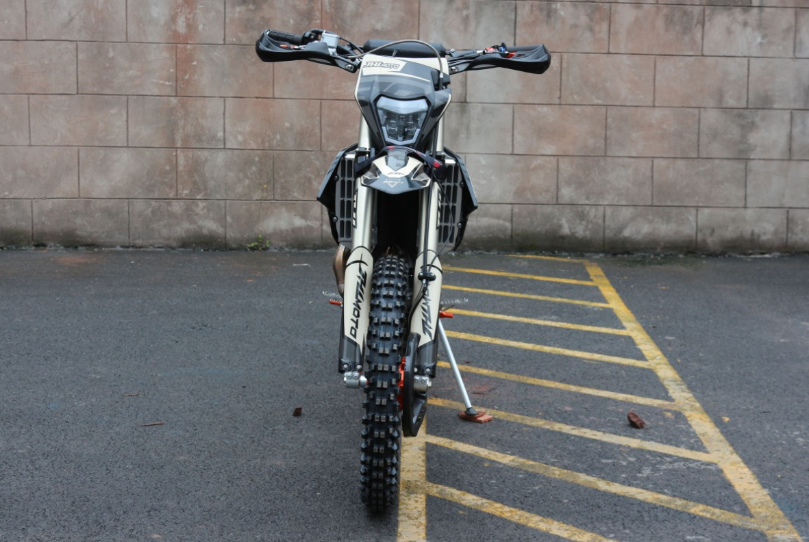 Мотоцикл JHLMOTO JHL Z8i (EFI) NC300S (182-MN) в Красноярске Мотоцикл JHLMOTO JHL Z8i (EFI) NC300S (182-MN) в Красноярске