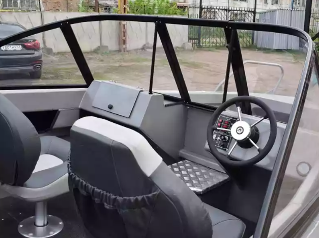 Алюминиевый катер Неман 550 DC в Красноярске