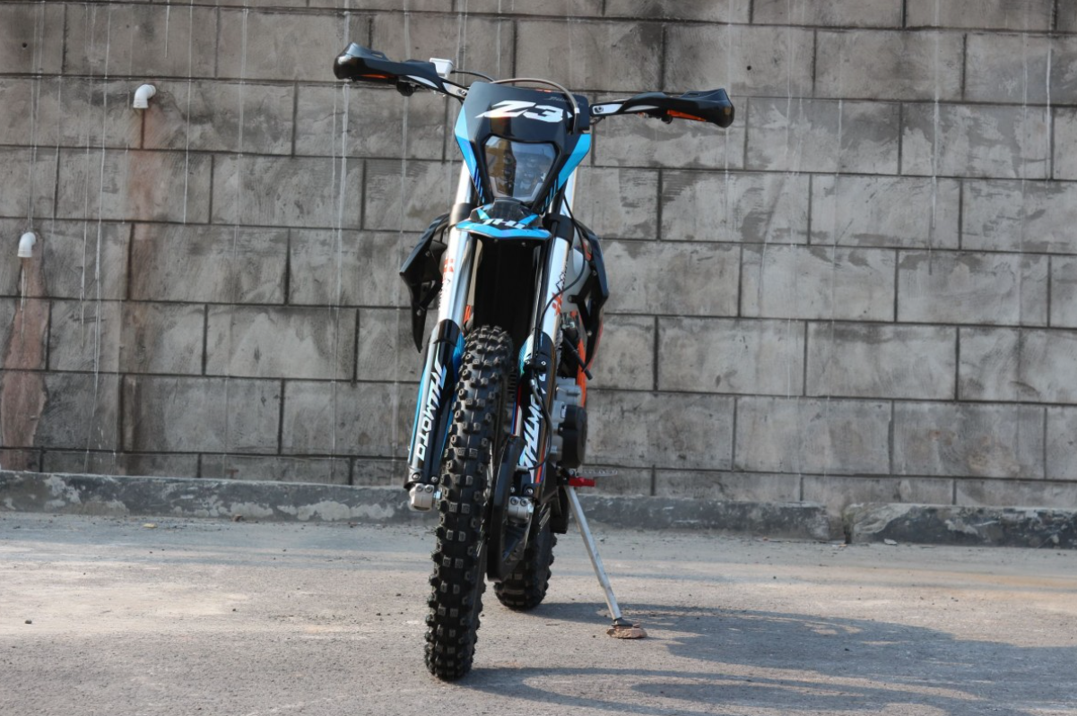 Мотоцикл JHLMOTO JHL Z3 CB250 (172FMM-3A) в Красноярске Мотоцикл JHLMOTO JHL Z3 CB250 (172FMM-3A) в Красноярске