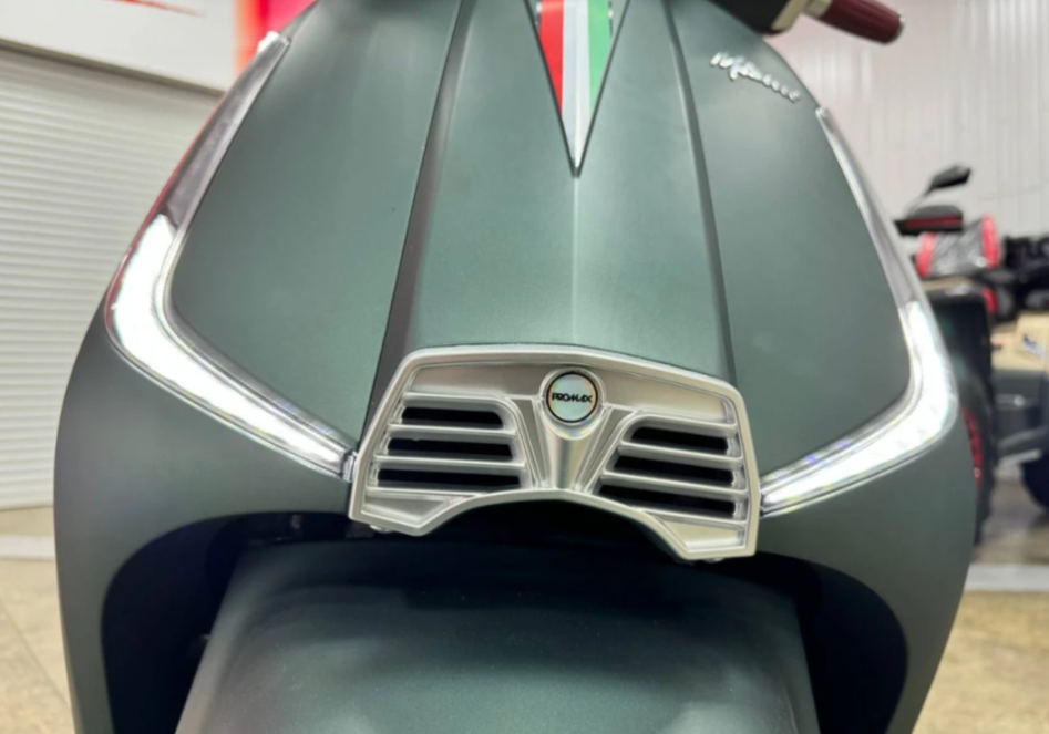 Скутер PROMAX Miami 240 (49) в Красноярске Скутер PROMAX Miami 240 (49) в Красноярске