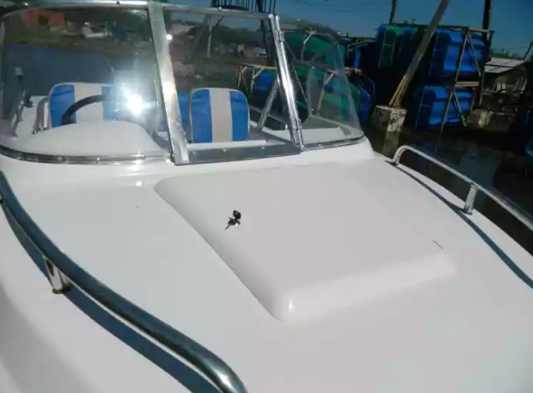 Стеклопластиковый катер Wyatboat-430 M (тримаран) в Красноярске