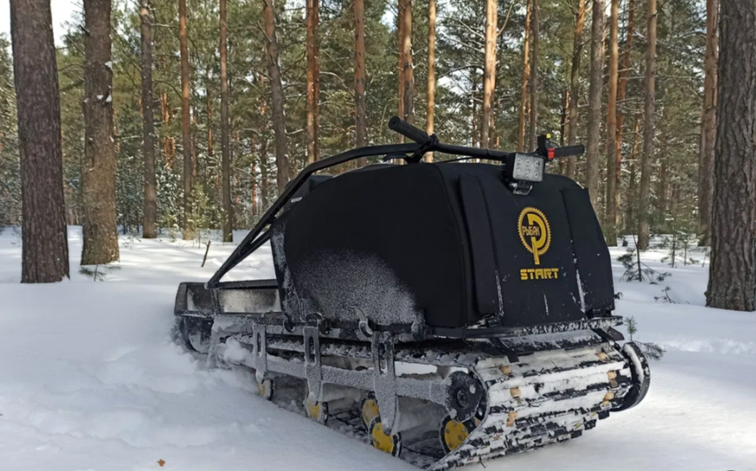 Мотобуксировщик РЫБАК СТАРТ Lifan 15 л.с (тканный капот) в Красноярске Мотобуксировщик РЫБАК СТАРТ Lifan 15 л.с (тканный капот) в Красноярске