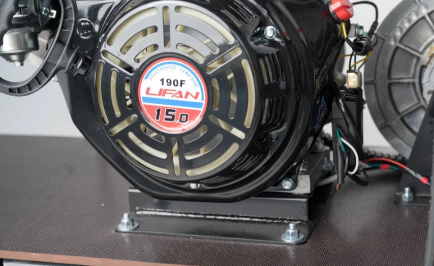 Мотобуксировщик ОНЕГО 500 15 FRONT LIMITED в Красноярске Мотобуксировщик ОНЕГО 500 15 FRONT LIMITED в Красноярске