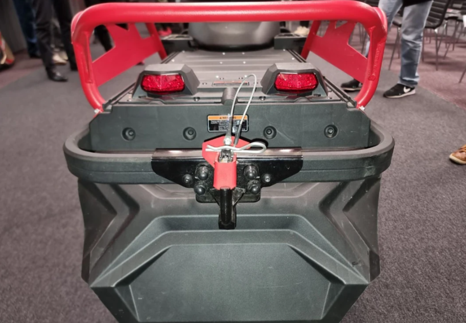 Снегоход AODES Siberiacross 1000 WT 508mm LCD 6.8 в Красноярске Снегоход AODES Siberiacross 1000 WT 508mm LCD 6.8 в Красноярске