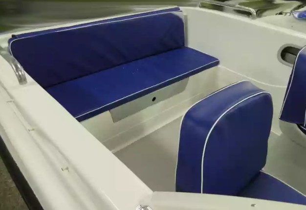 Стеклопластиковый катер Neman-500 Open в Красноярске