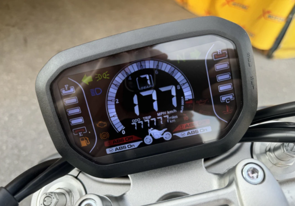 Мотоцикл KOVE 500F WILD в Красноярске Мотоцикл KOVE 500F WILD в Красноярске