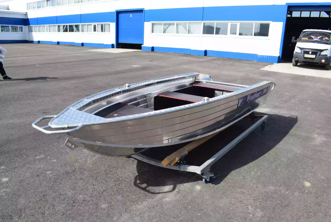 Алюминиевая лодка Wyatboat-390 P в Красноярске