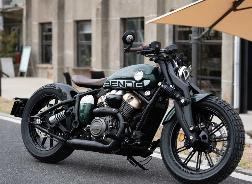 Мотоцикл Benda Napoleon 250 в Красноярске Мотоцикл Benda Napoleon 250 в Красноярске