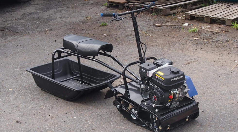 Мотобуксировщик компактный БЕЛКА ПЛЮС - 6,5 л.с. в Красноярске Мотобуксировщик компактный БЕЛКА ПЛЮС - 6,5 л.с. в Красноярске