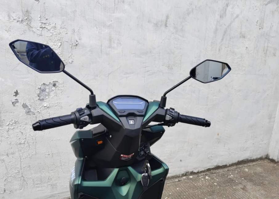 Скутер PROMAX INFERNO 250 (49) в Красноярске Скутер PROMAX INFERNO 250 (49) в Красноярске