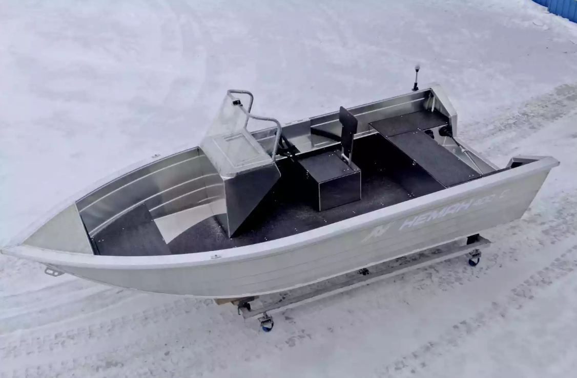 Алюминиевая лодка Неман-400 С в Красноярске