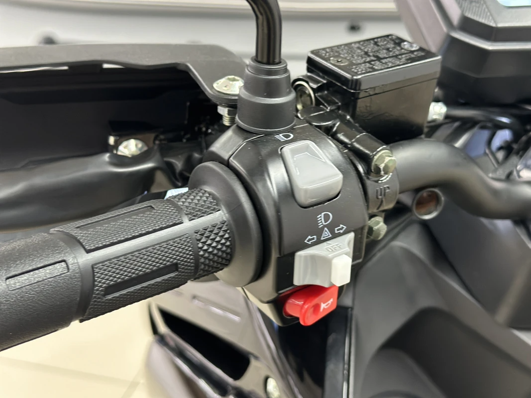 Скутер PROMAX STALKER 150(49) в Красноярске Скутер PROMAX STALKER 150(49) в Красноярске