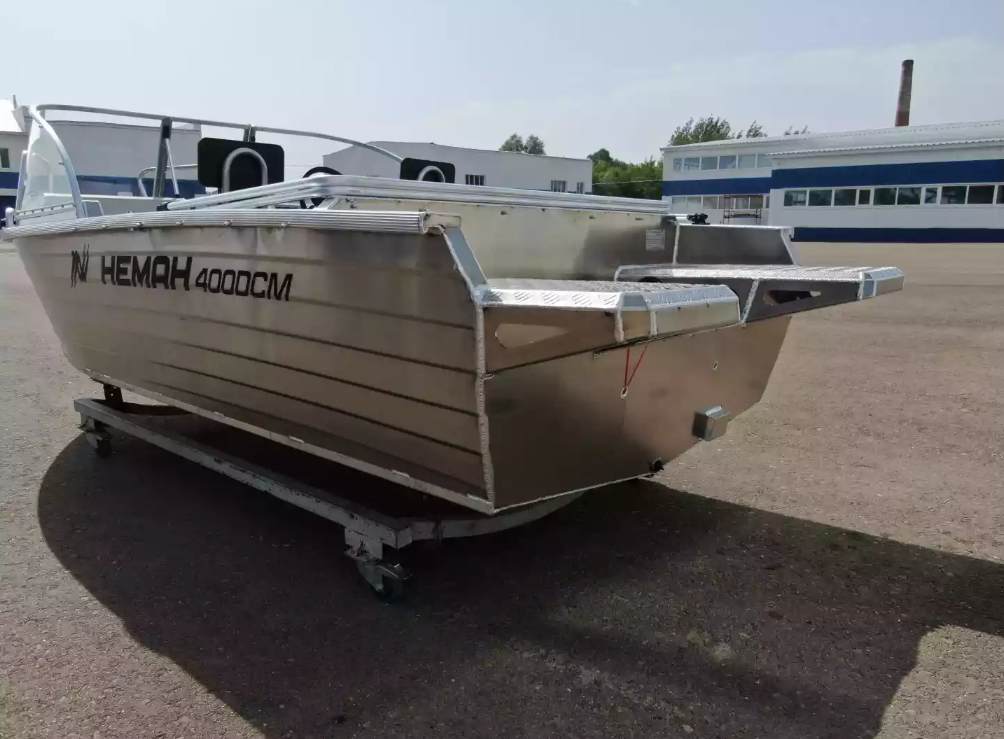 Алюминиевая лодка  Неман-400 DCM NEW в Красноярске