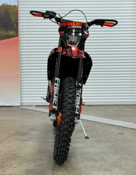 Кроссовый мотоцикл FAIDET PR300 MAX WP в Красноярске Кроссовый мотоцикл FAIDET PR300 MAX WP в Красноярске