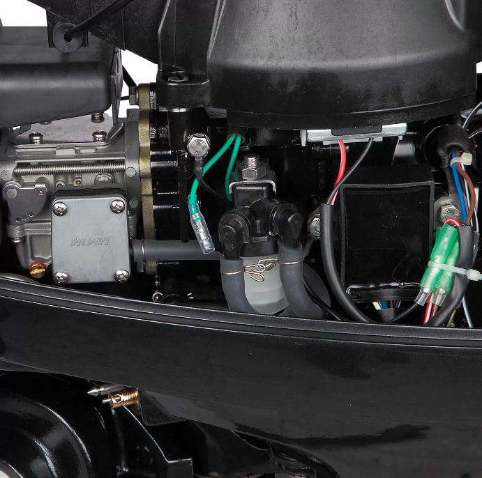 Лодочный мотор MARLIN MP 9.9 AMHL в Красноярске Лодочный мотор MARLIN MP 9.9 AMHL в Красноярске