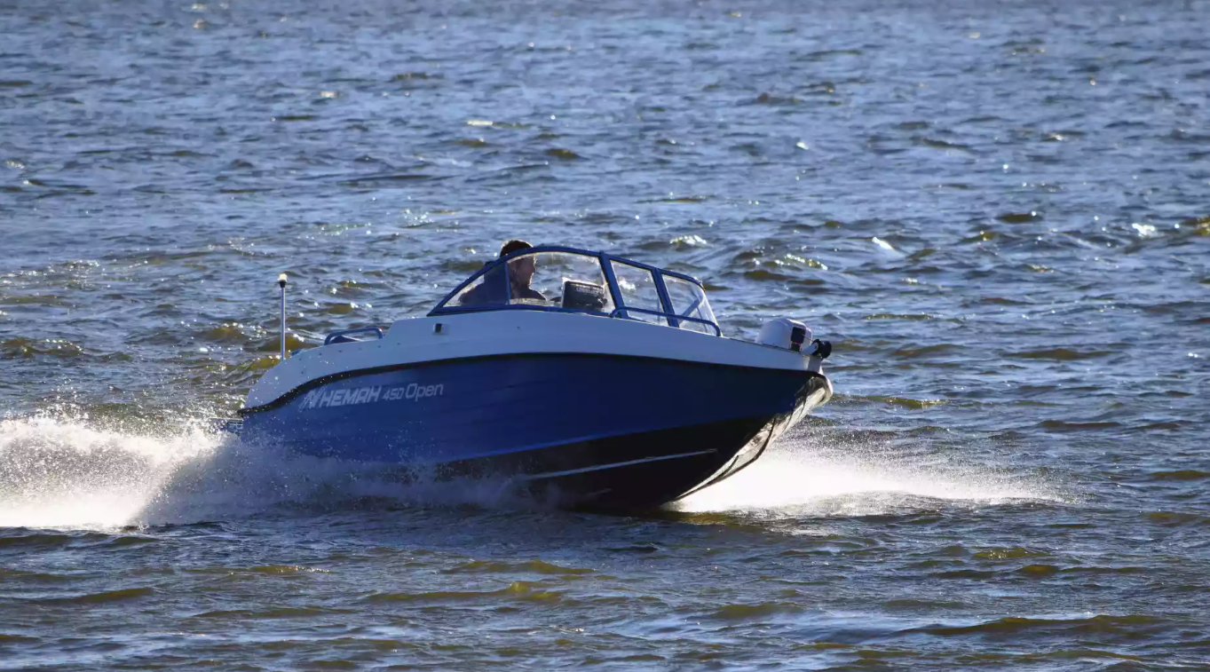 Комбинированный катер Neman-450 Open в Красноярске