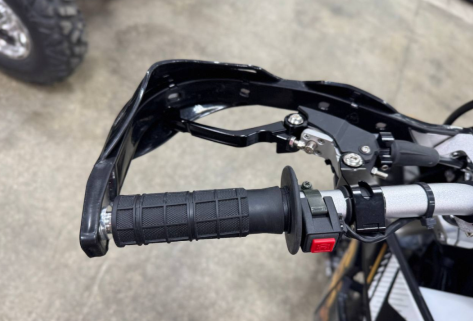 Мотоцикл (питбайк) PROMAX FIDET (ФАЙДЕТ) 190E 17/14 в Красноярске Мотоцикл (питбайк) PROMAX FIDET (ФАЙДЕТ) 190E 17/14 в Красноярске