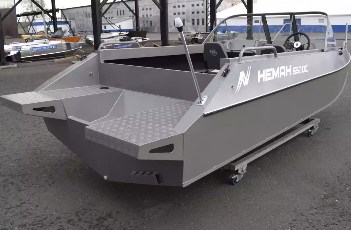 Алюминиевый катер Неман 550 DC в Красноярске