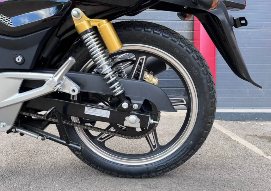 Мотоцикл RACER MAGNUM RC200-C5B в Красноярске Мотоцикл RACER MAGNUM RC200-C5B в Красноярске