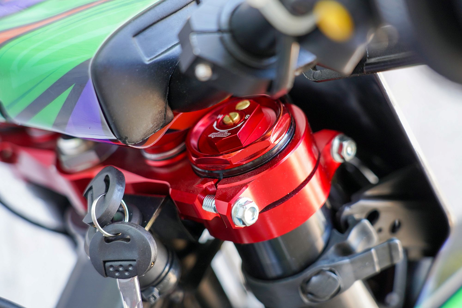 Эндуро / кроссовый мотоцикл BSE T7 Joker (ZS174-5А) Sport в Красноярске Эндуро / кроссовый мотоцикл BSE T7 Joker (ZS174-5А) Sport в Красноярске