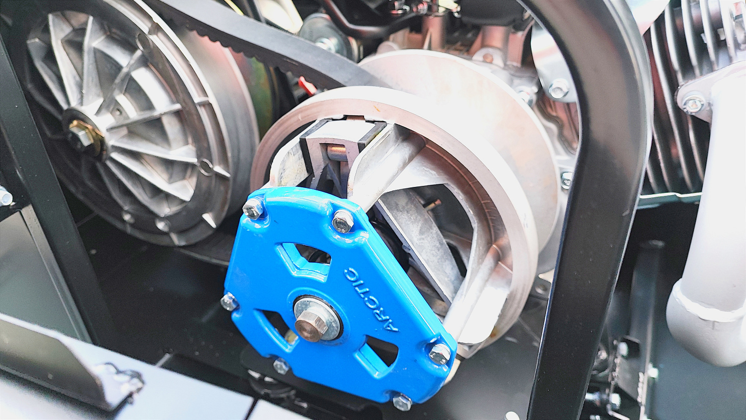 Снегоход PROMAX YAKUT 500 2.0 4T 27 в Красноярске Снегоход PROMAX YAKUT 500 2.0 4T 27 в Красноярске