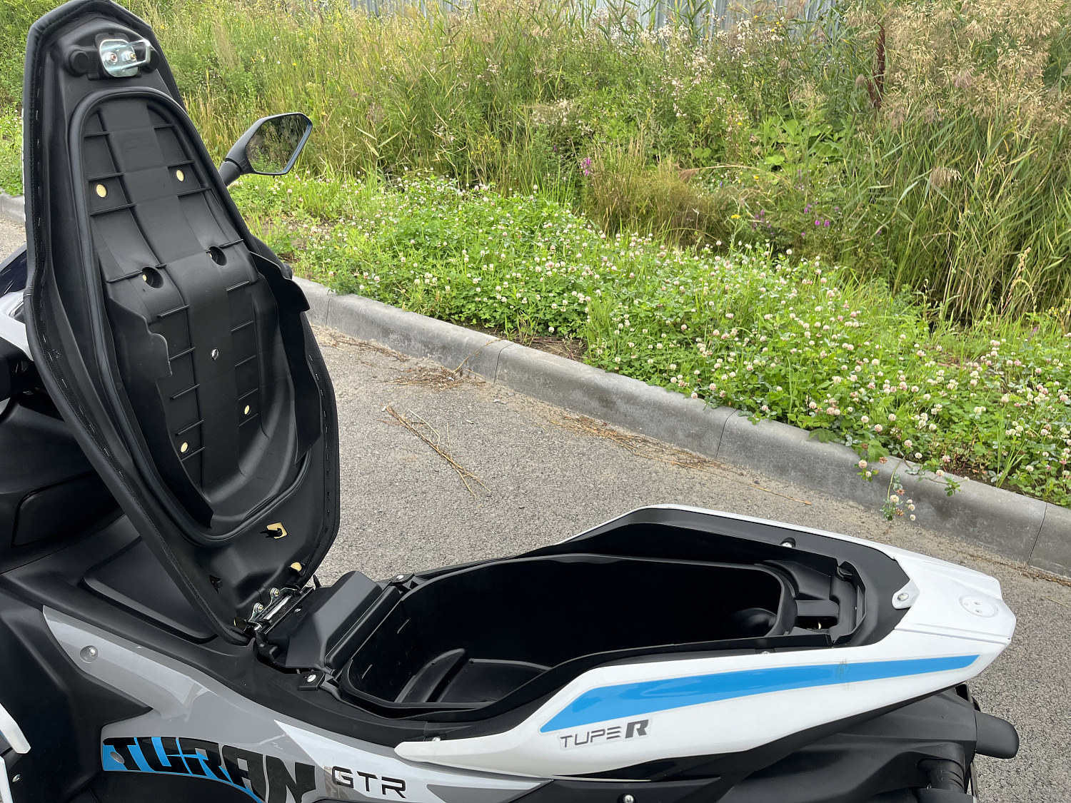 Скутер PROMAX TURAN 250 (49) в Красноярске Скутер PROMAX TURAN 250 (49) в Красноярске