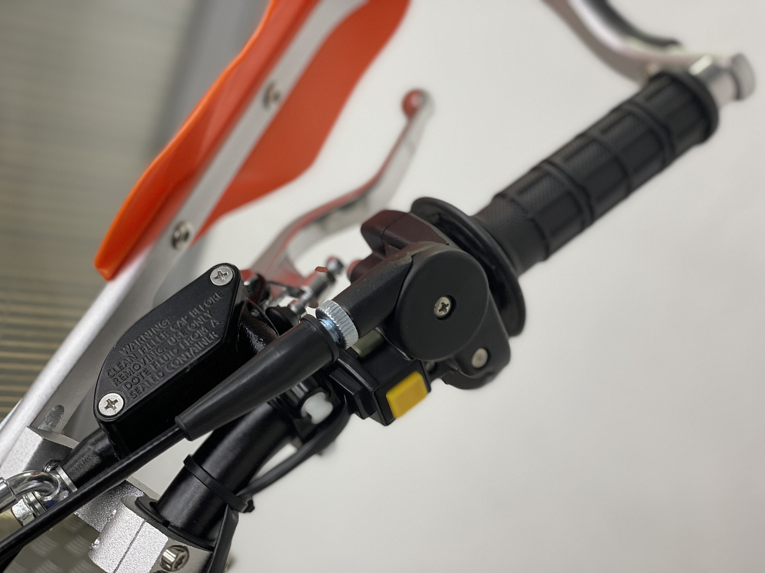 Кроссовый мотоцикл PROMAX INFERNO 380 (4 valves, 5 gears) в Красноярске