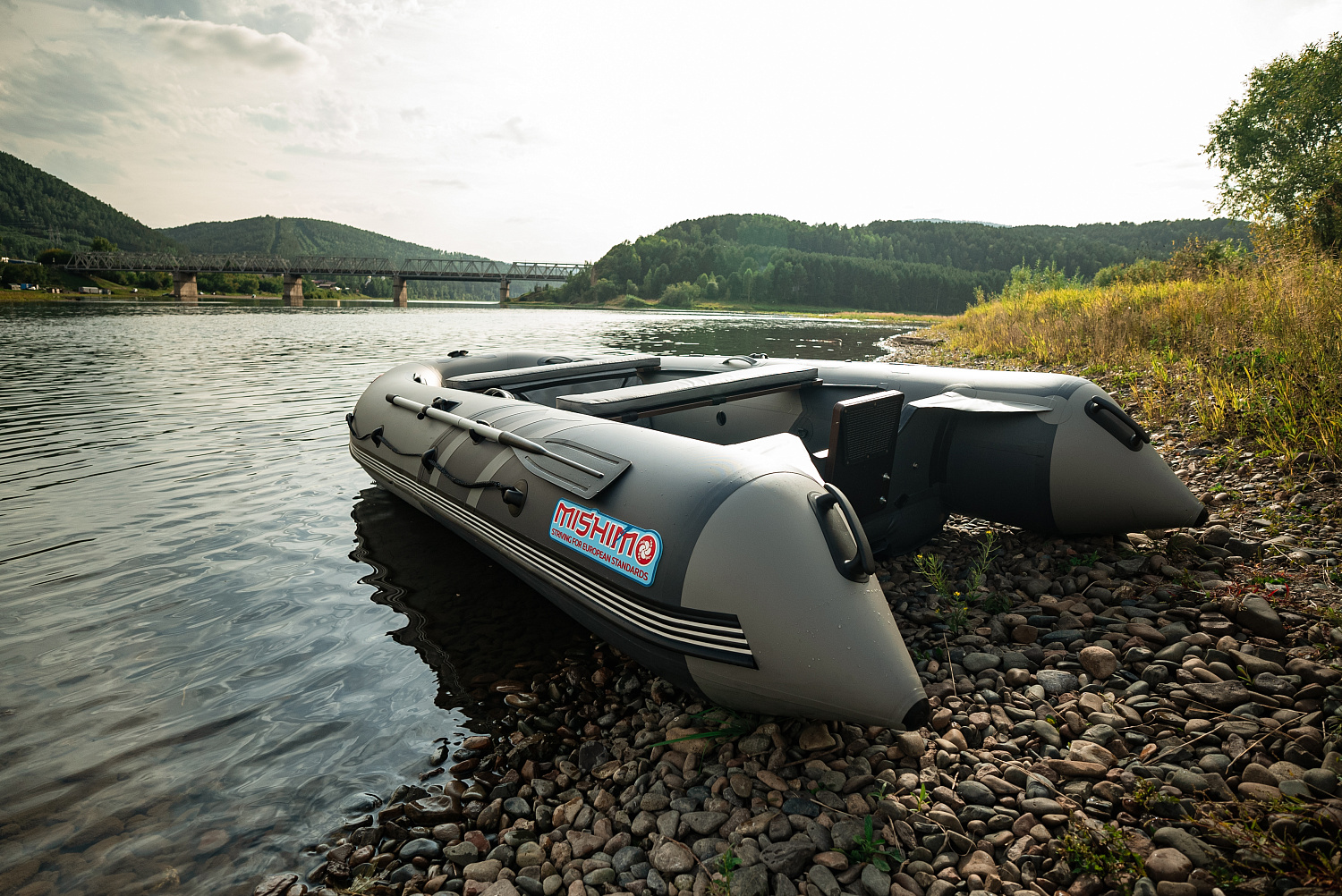 Лодка MISHIMO RIVER JET 390 под водомет в Красноярске