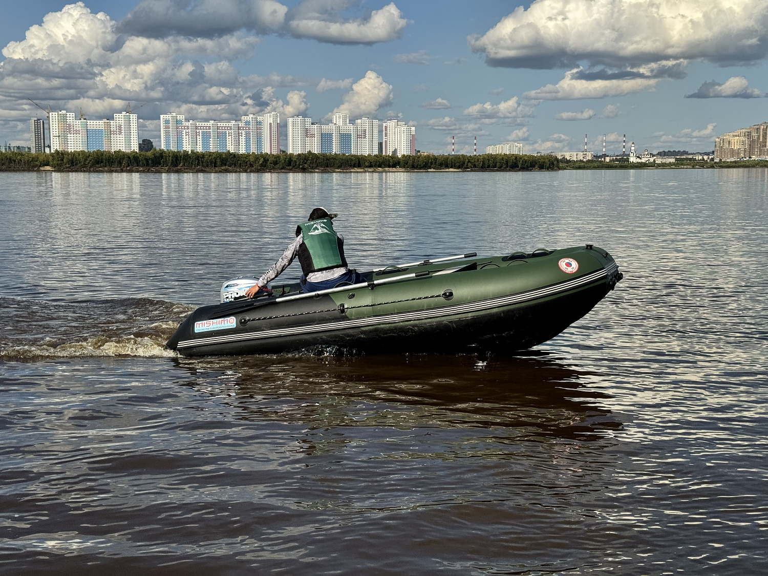 Лодка MISHIMO BIG FLOOR 400 в Красноярске