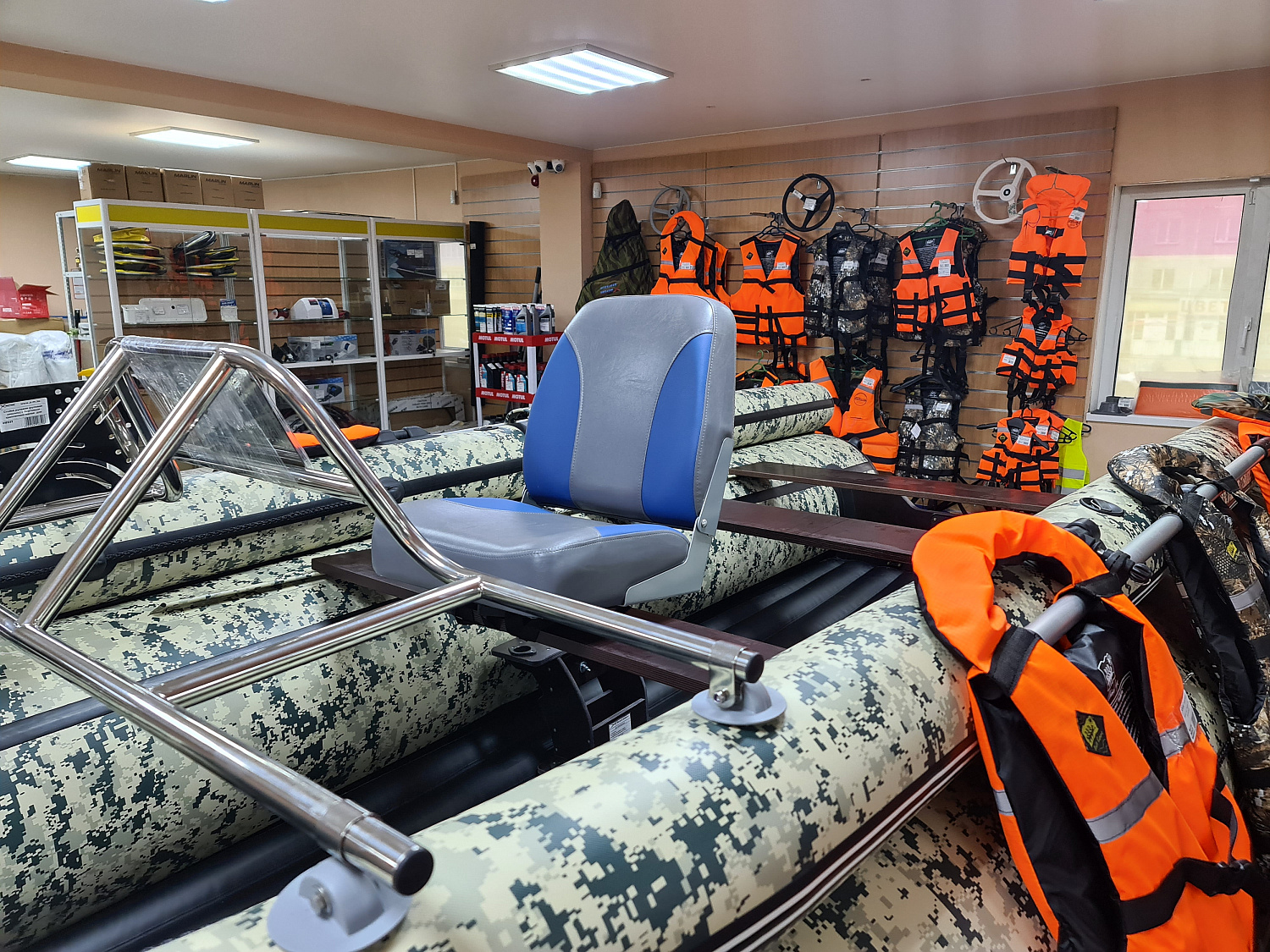 КРЕСЛО МЯГКОЕ РАСКЛАДНОЕ С ПОВОРОТНЫМ МЕХАНИЗМОМ ДЛЯ ЛОДОК в Красноярске