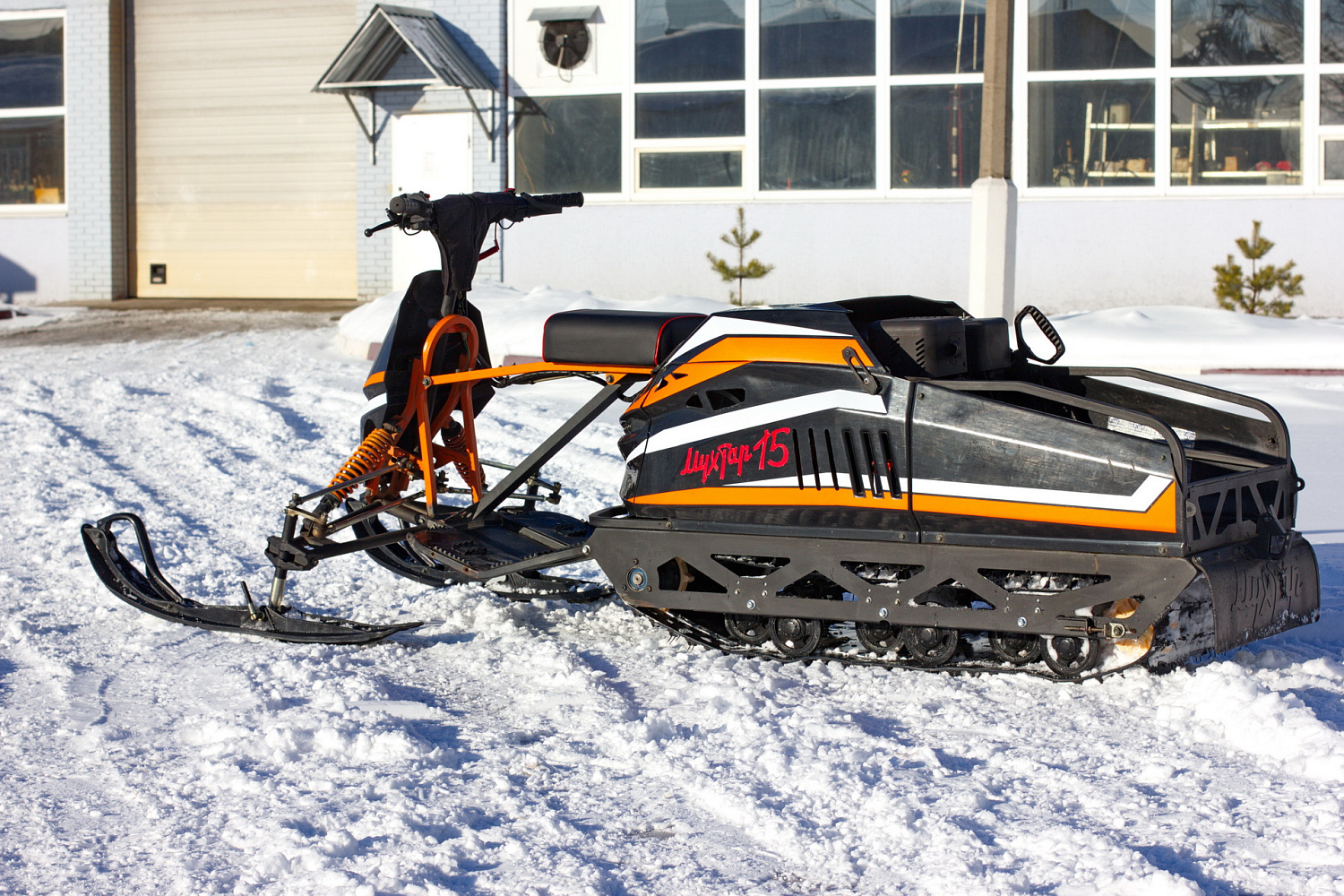 Мотобуксировщик IRBIS Мухтар 15 с лыжным модулем в комплекте в Красноярске Мотобуксировщик IRBIS Мухтар 15 с лыжным модулем в комплекте в Красноярске