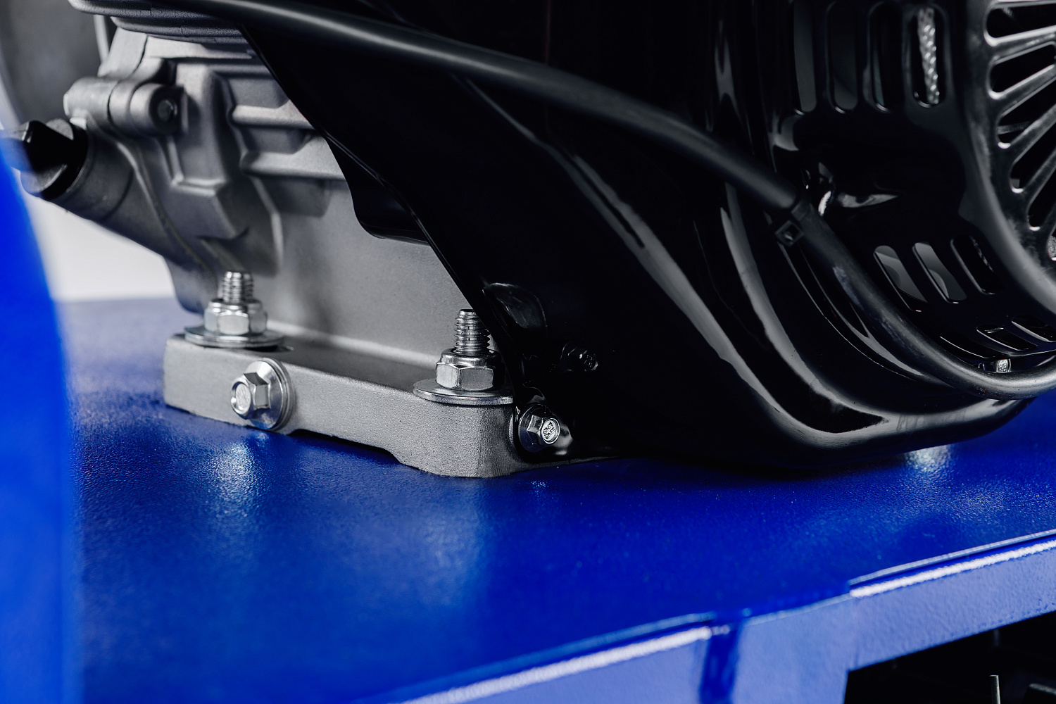 Мотобуксировщик SNOW DOG 17 с эл. запуском (DINKING) в Красноярске Мотобуксировщик SNOW DOG 17 с эл. запуском (DINKING) в Красноярске