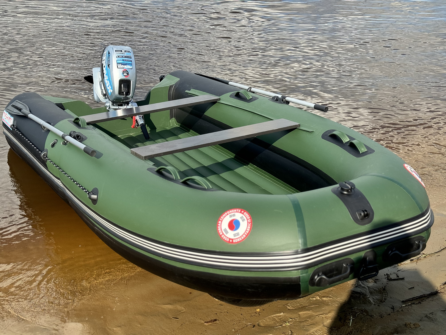 Лодка MISHIMO BIG FLOOR 400 в Красноярске