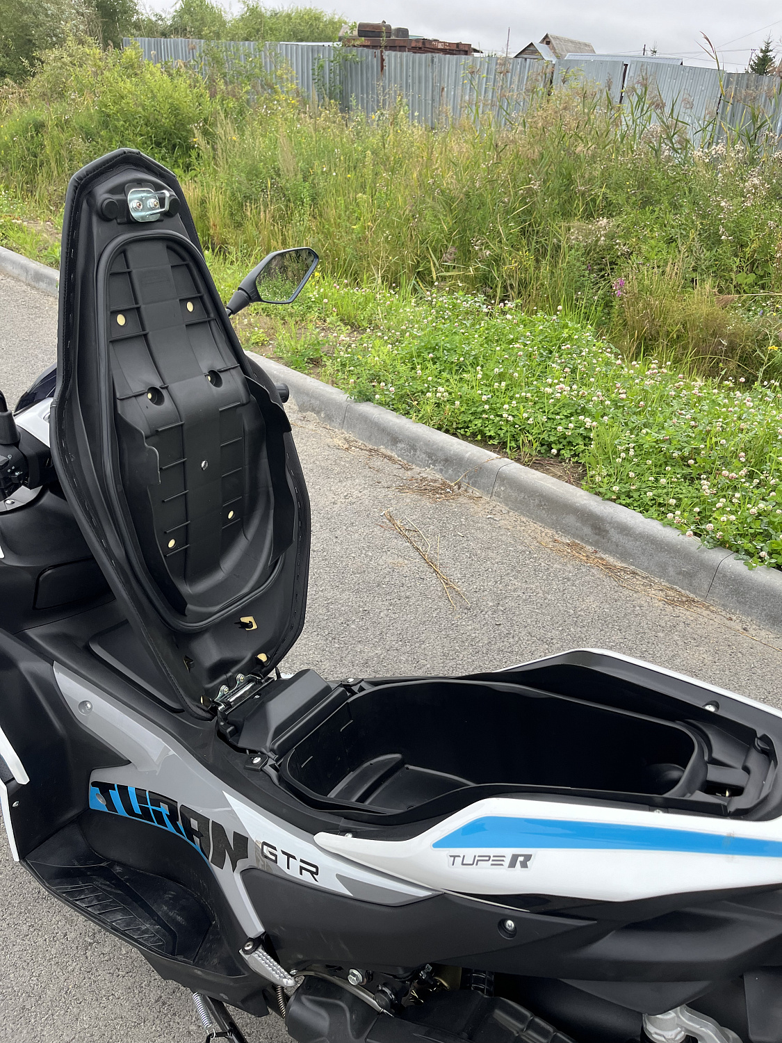 Скутер PROMAX TURAN 250 (49) в Красноярске Скутер PROMAX TURAN 250 (49) в Красноярске