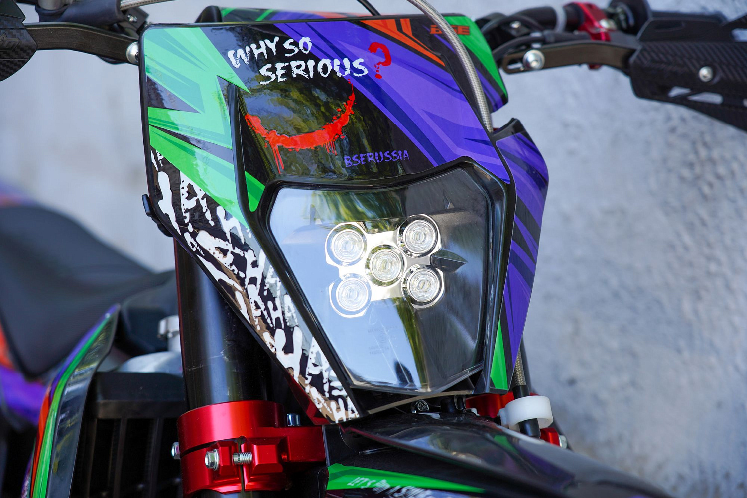 Эндуро / кроссовый мотоцикл BSE T7 Joker (ZS174-5А) Sport в Красноярске Эндуро / кроссовый мотоцикл BSE T7 Joker (ZS174-5А) Sport в Красноярске