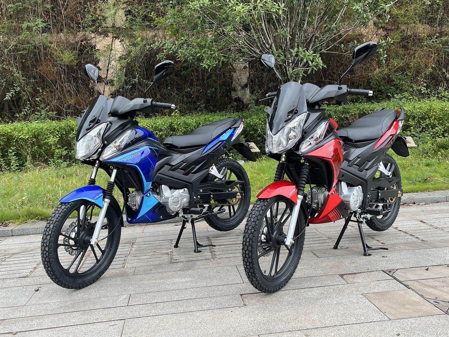 Мопед PROMAX STREET CROSS MAX 150 (49) в Красноярске Мопед PROMAX STREET CROSS MAX 150 (49) в Красноярске