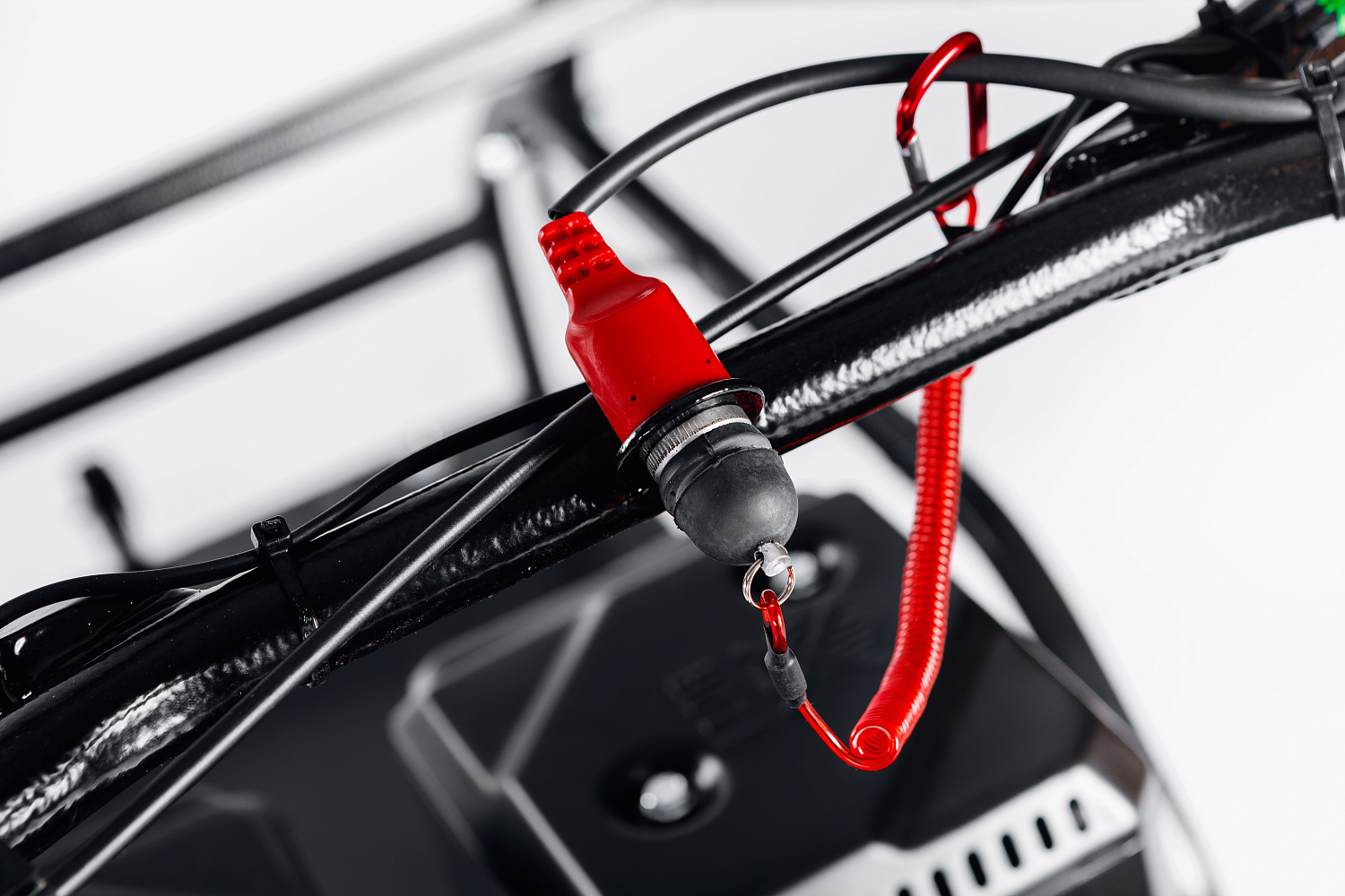 МОТОБУКСИРОВЩИК IKUDZO LONG 2.0 1700/500 EKR15 в Красноярске МОТОБУКСИРОВЩИК IKUDZO LONG 2.0 1700/500 EKR15 в Красноярске