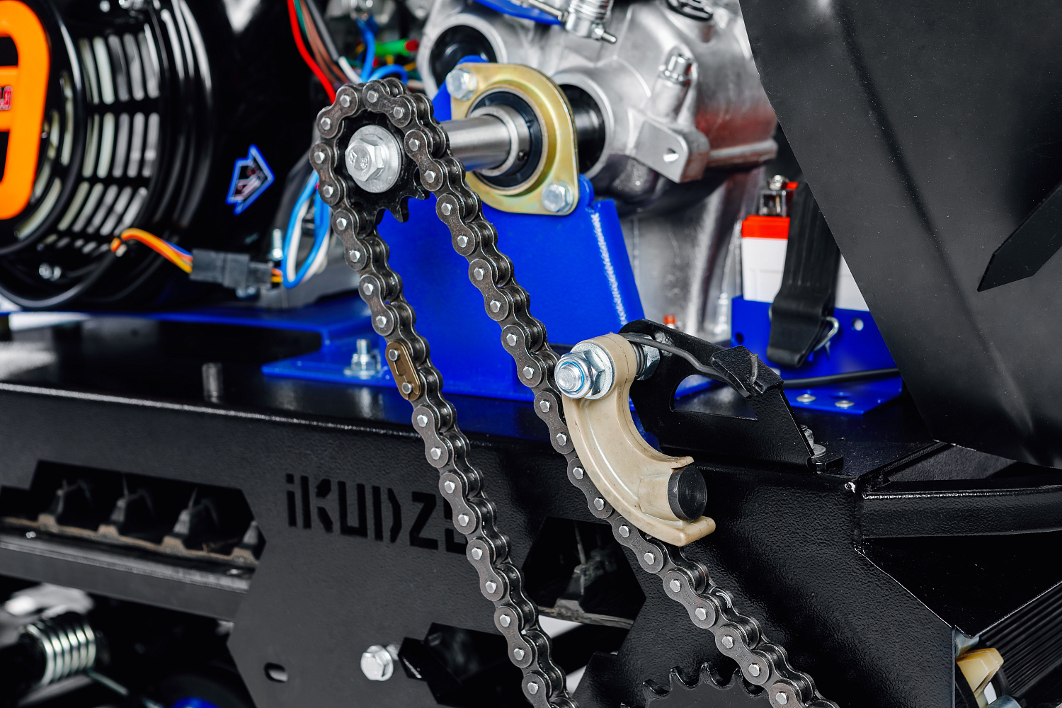 МОТОБУКСИРОВЩИК IKUDZO LONG 2.0 1700/500 EKR15 в Красноярске МОТОБУКСИРОВЩИК IKUDZO LONG 2.0 1700/500 EKR15 в Красноярске