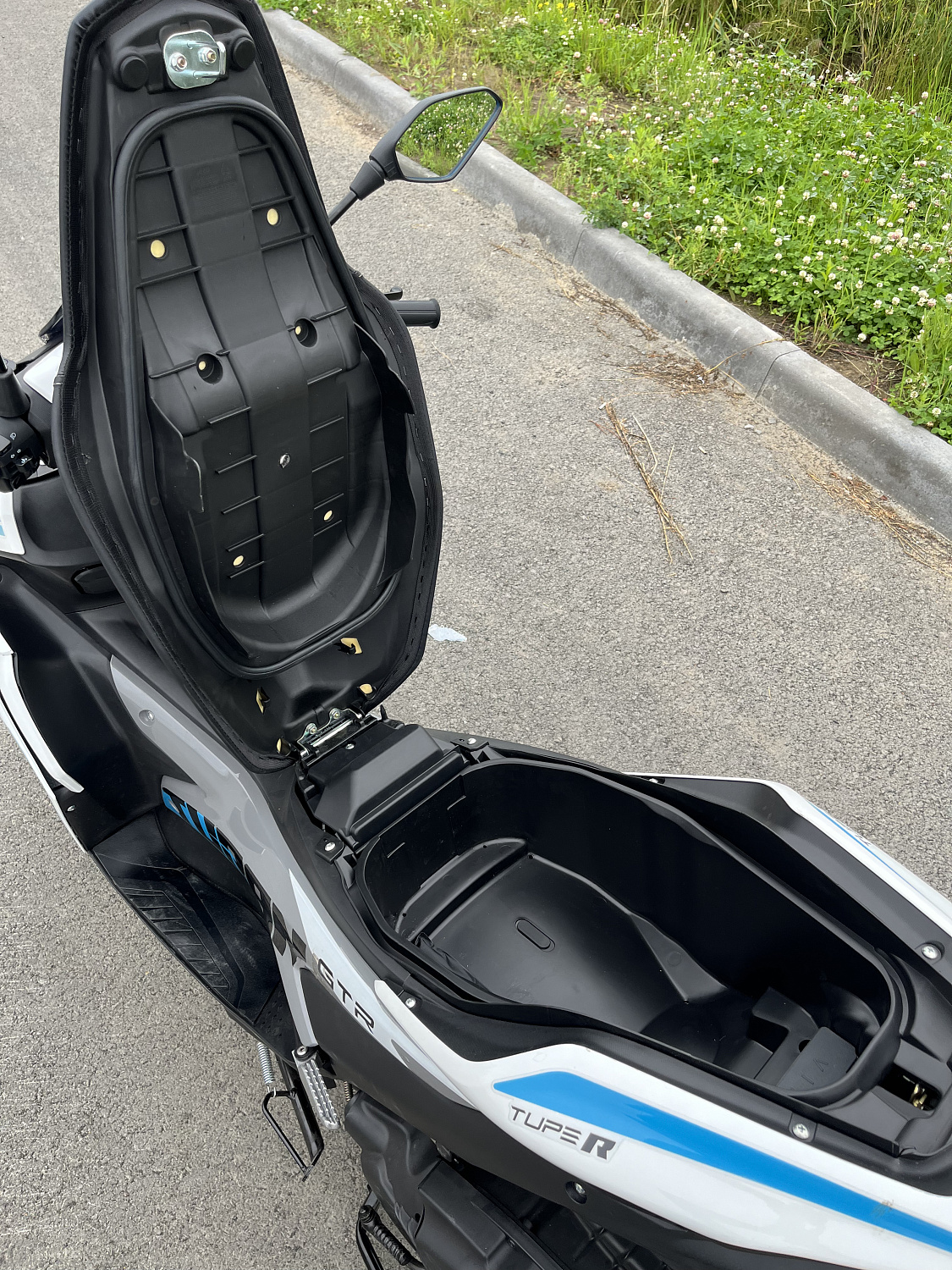 Скутер PROMAX TURAN 250 (49) в Красноярске Скутер PROMAX TURAN 250 (49) в Красноярске