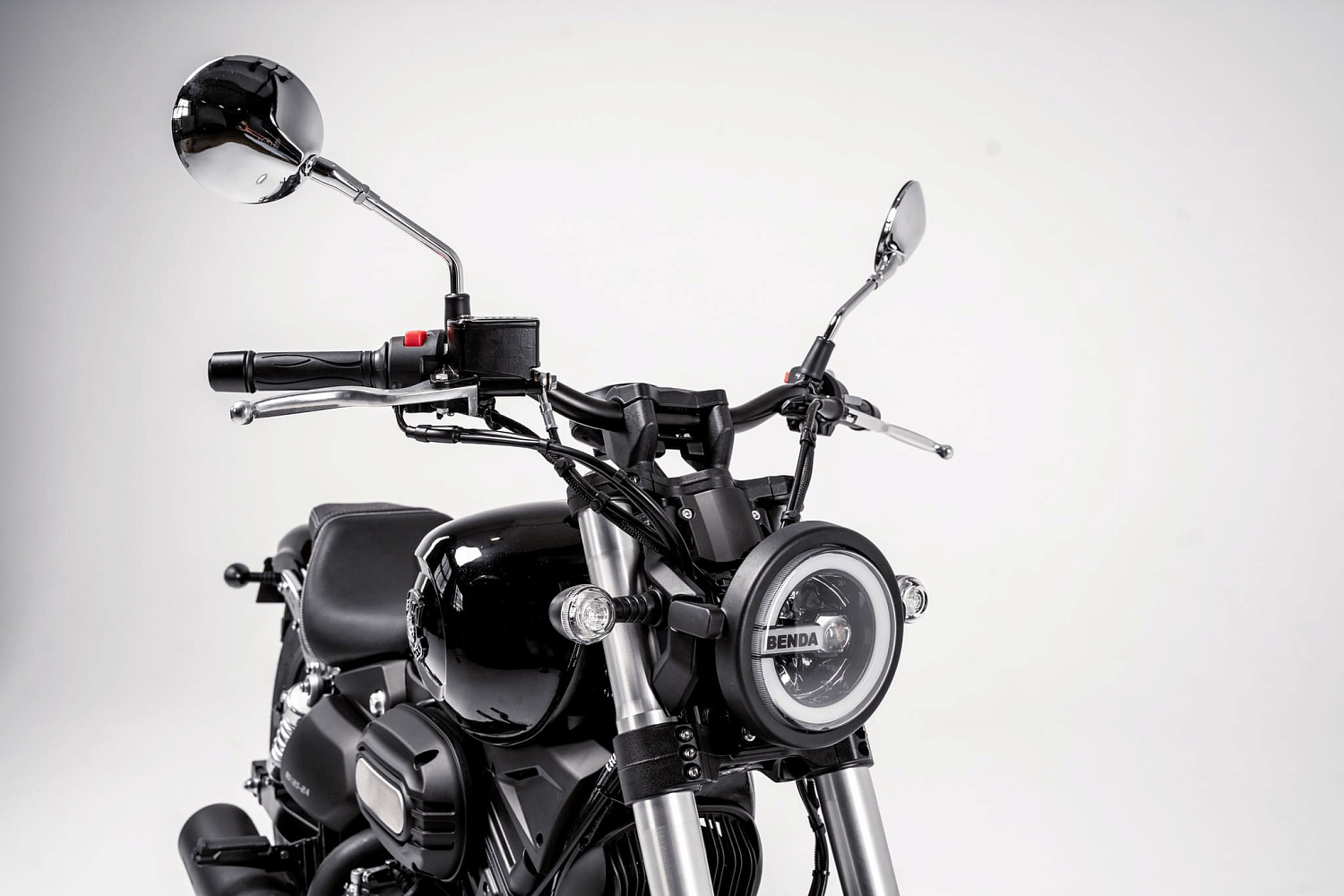 Мотоцикл Benda Funrider 125 в Красноярске Мотоцикл Benda Funrider 125 в Красноярске