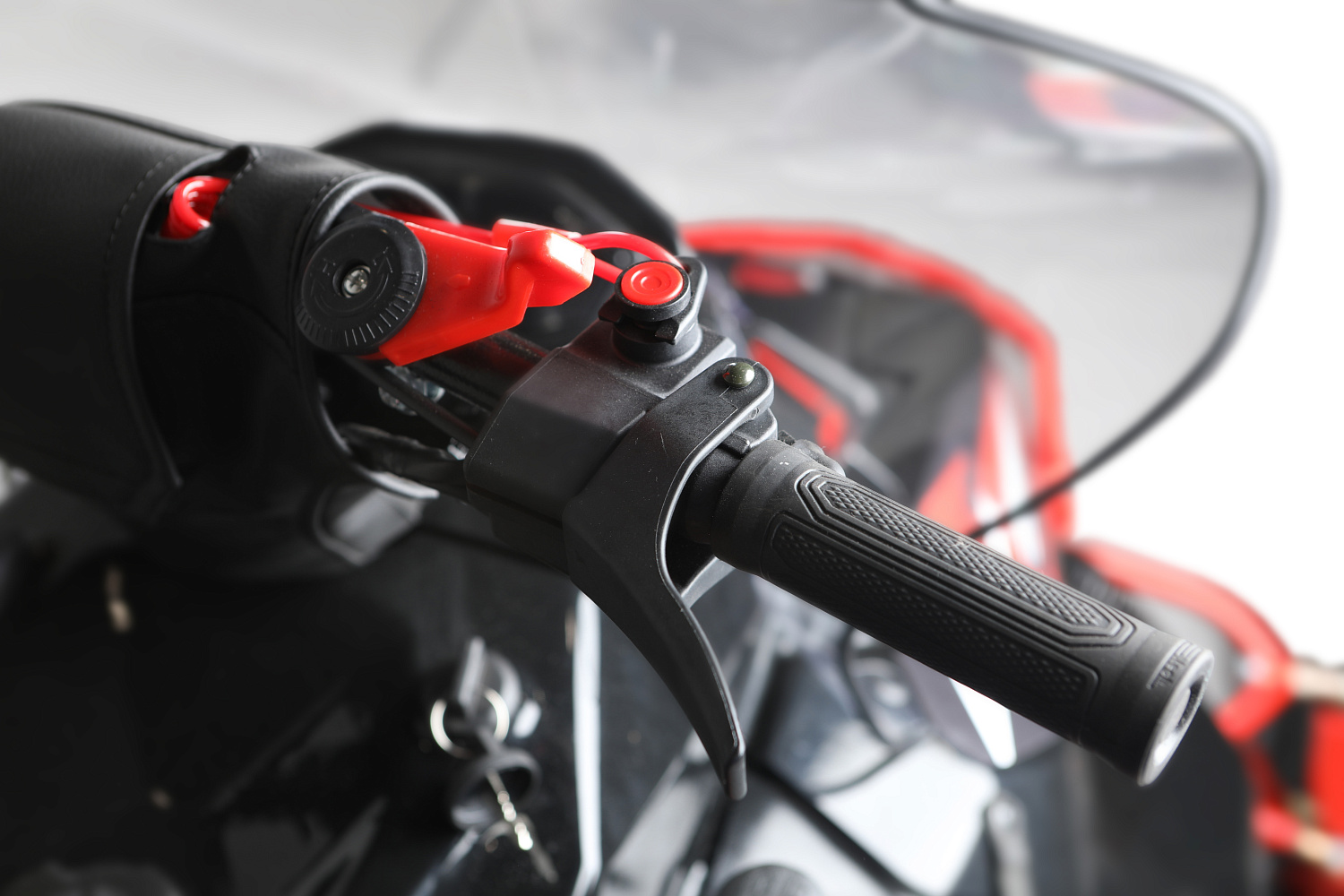 Снегоход IKUDZO HUNTER 600LK 20 V2 в Красноярске Снегоход IKUDZO HUNTER 600LK 20 V2 в Красноярске