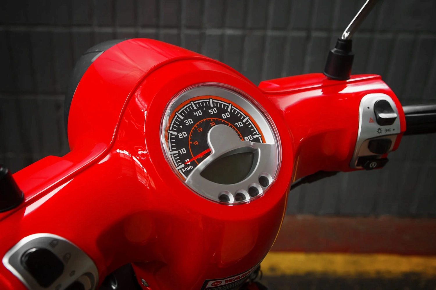 Скутер MINSK Vesna 50 M1NSK в Красноярске Скутер MINSK Vesna 50 M1NSK в Красноярске