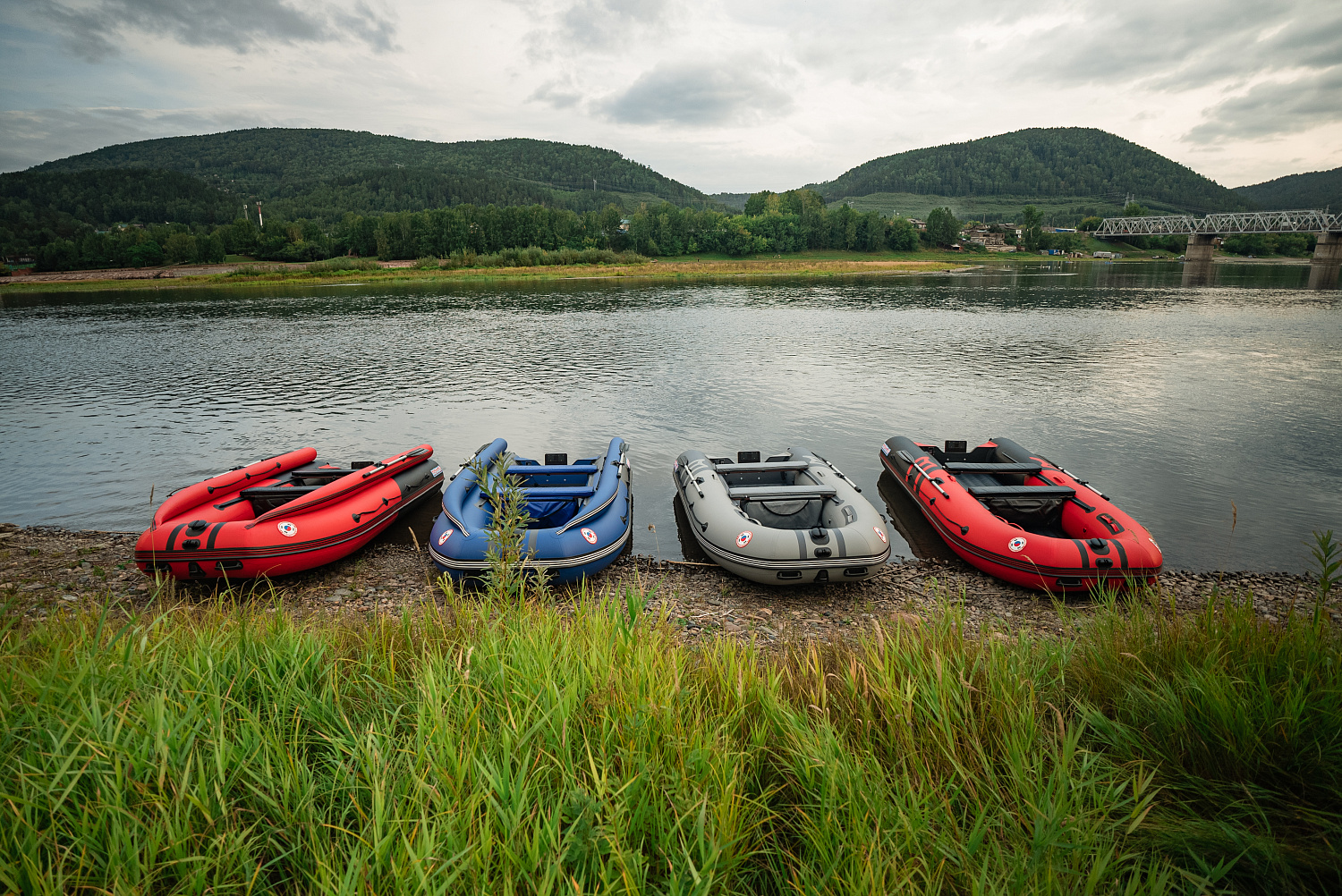 Лодка MISHIMO RIVER FJET PRO 470 под водомет в Красноярске