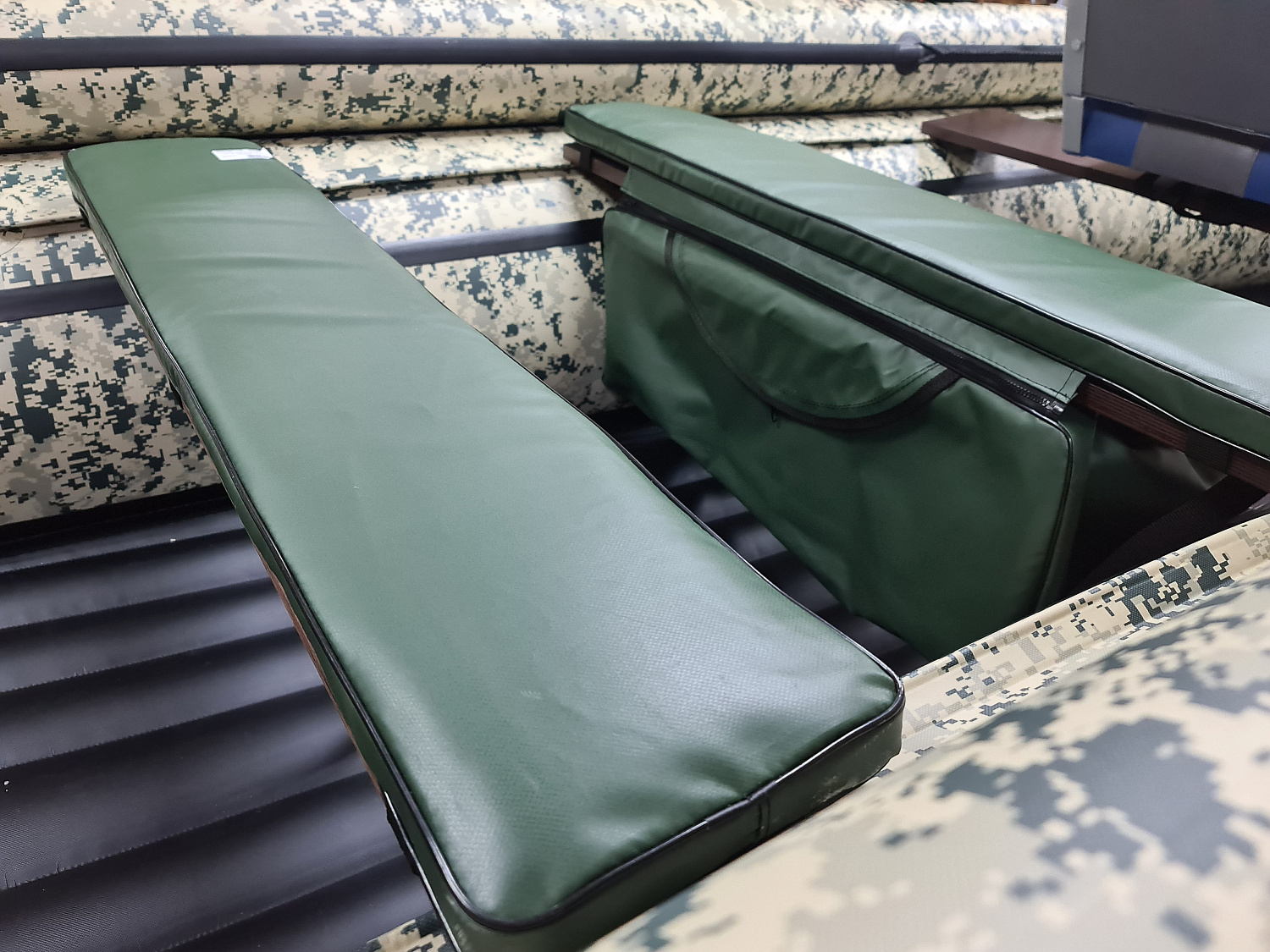 КОМПЛЕКТ МЯГКИХ НАКЛАДОК С СУМКОЙ ДЛЯ ЛОДОК 110Х20 ЗЕЛЕНЫЙ в Красноярске КОМПЛЕКТ МЯГКИХ НАКЛАДОК С СУМКОЙ ДЛЯ ЛОДОК 110Х20 ЗЕЛЕНЫЙ в Красноярске