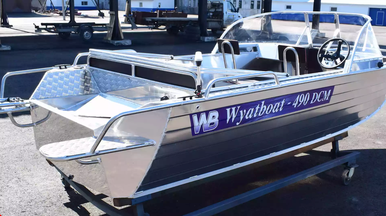 Алюминиевый катер Wyatboat-490 DCM в Красноярске Алюминиевый катер Wyatboat-490 DCM в Красноярске