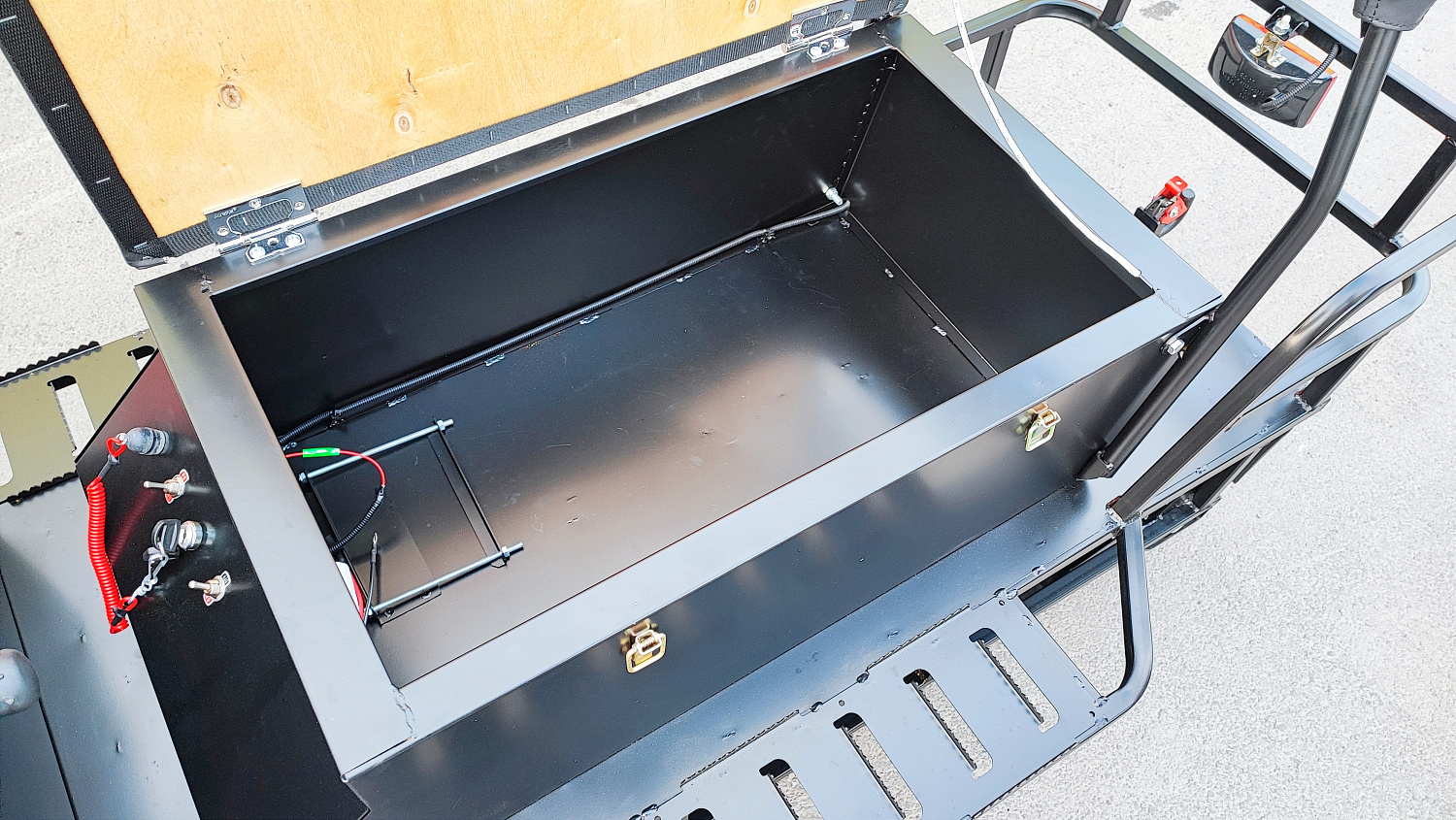 Снегоход PROMAX YAKUT 500 2.0 4T 27 в Красноярске Снегоход PROMAX YAKUT 500 2.0 4T 27 в Красноярске