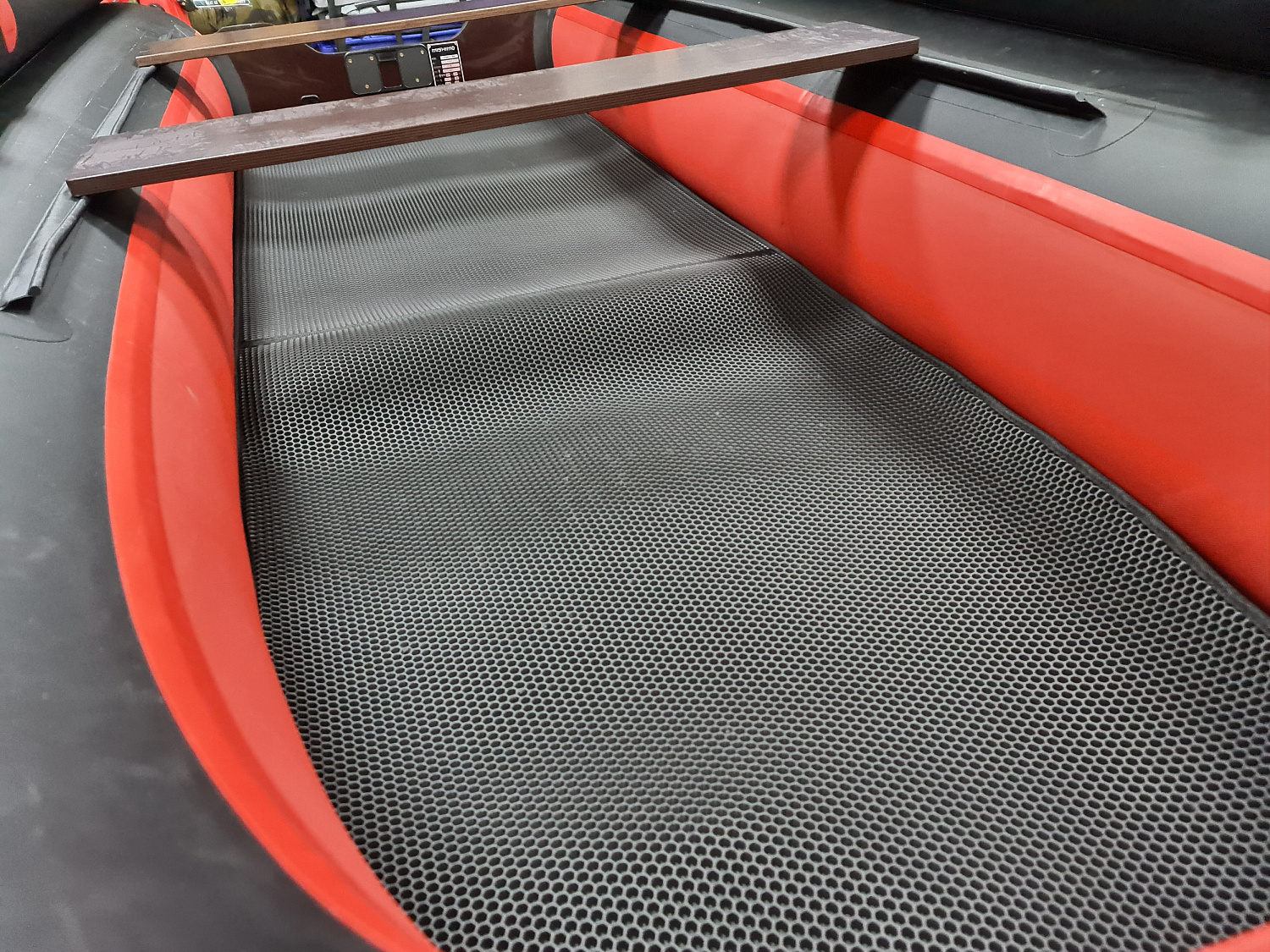 ЭВА Коврик (EVA) для лодок SMARINE 330 в Красноярске ЭВА Коврик (EVA) для лодок SMARINE 330 в Красноярске