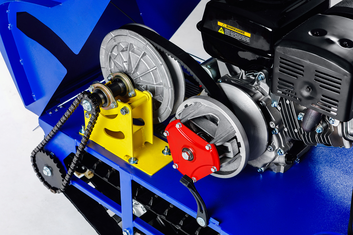 МОТОБУКСИРОВЩИК SNOW DOG 15 л.с. в Красноярске МОТОБУКСИРОВЩИК SNOW DOG 15 л.с. в Красноярске